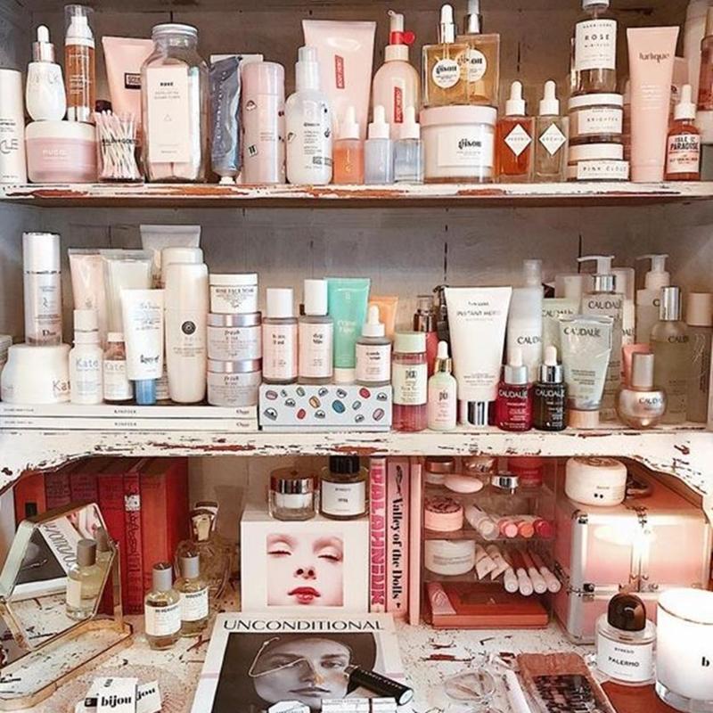 每當換季要整理化妝品時，就會對自己的購物力感到無奈，都還沒用多少，竟然就過期了！（圖／資料照）