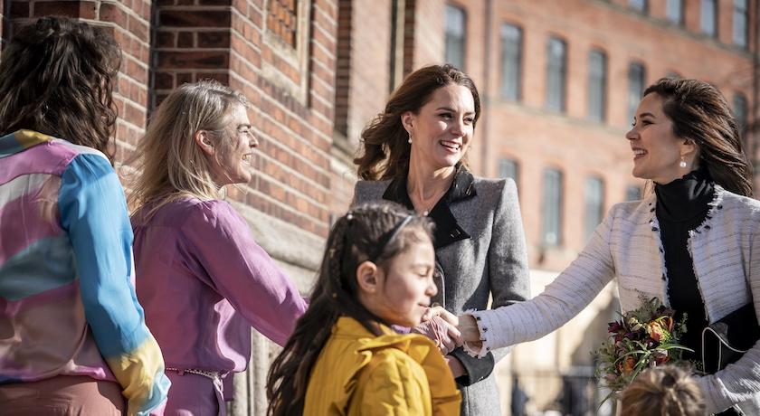 凱特王妃出訪合體「丹麥版雙胞胎」！睽違六年同框美翻了