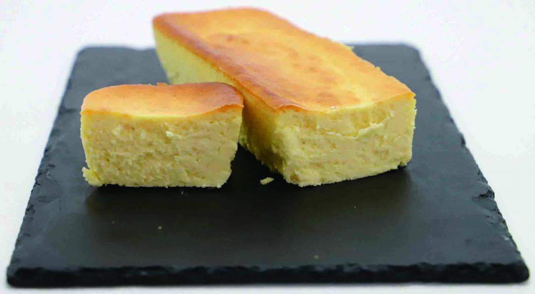 PINO原味起士蛋糕550g，680元。