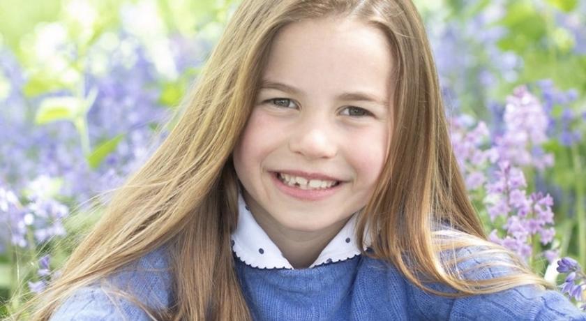 夏綠蒂公主七歲了！公開超萌生日照「金色長髮」被讚是小美人