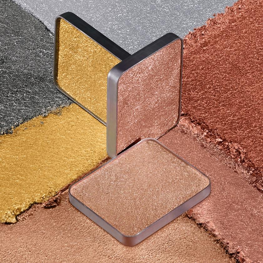 植村秀 創藝無限眼影-金屬蜜光質地，各NTD600。