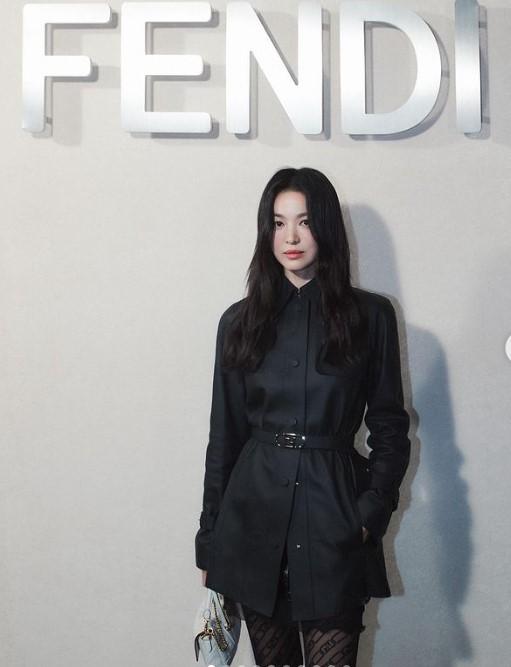 宋慧喬。(翻攝自Fendi IG)