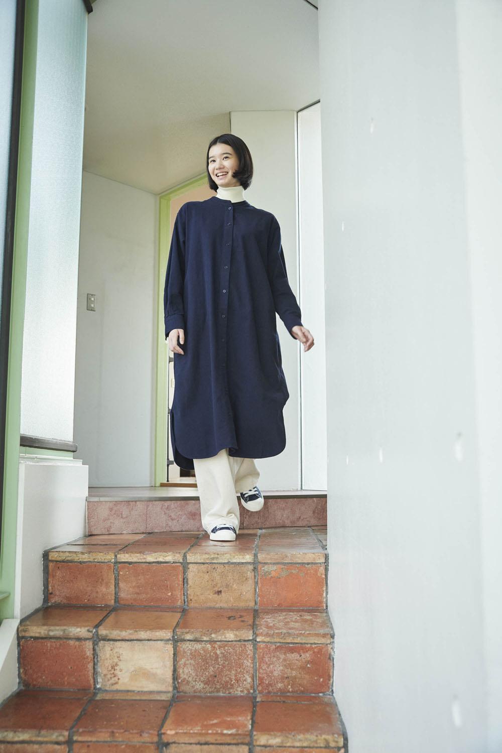 MUJI女裝有機棉法蘭絨立領洋裝，999元。