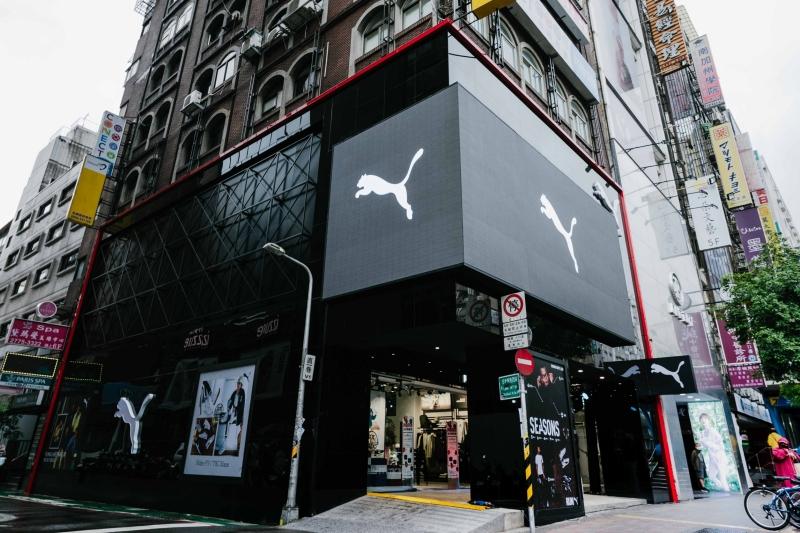 PUMA位於台北忠孝東路的旗艦店是品牌唯一一間佔地超過三層樓、超過百坪的店面。（品牌提供）
