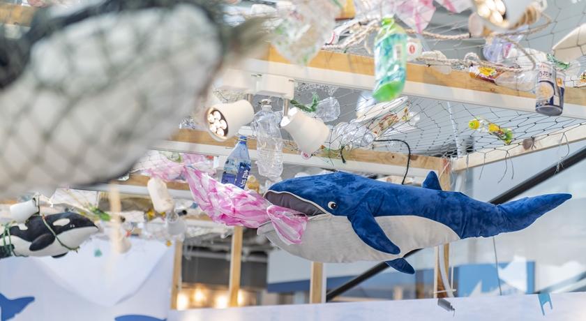 IKEA鯊鯊哭了？海洋廢棄物成「耍廢美術課」寶物 號召讓海可以更好