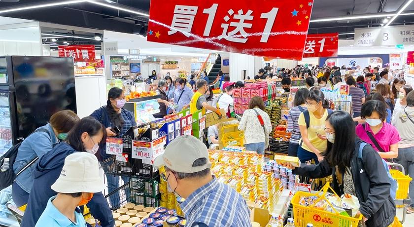 日本麝香葡萄帶動2億業績太狂！業者推薦SOGO超市「五單品」必買