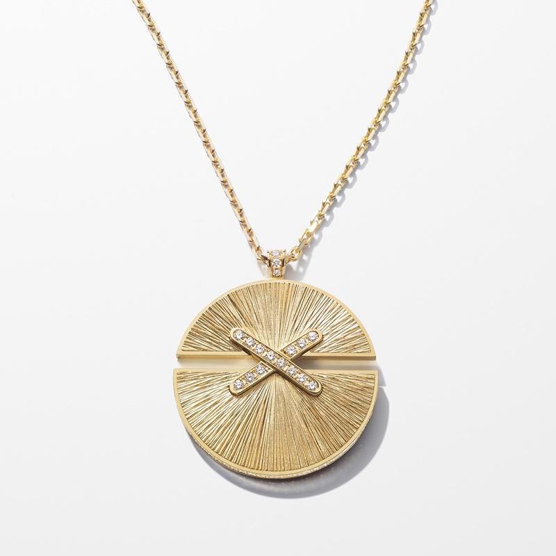 Jeux de Liens Harmony 18K黃金大型吊墜，價格店洽。