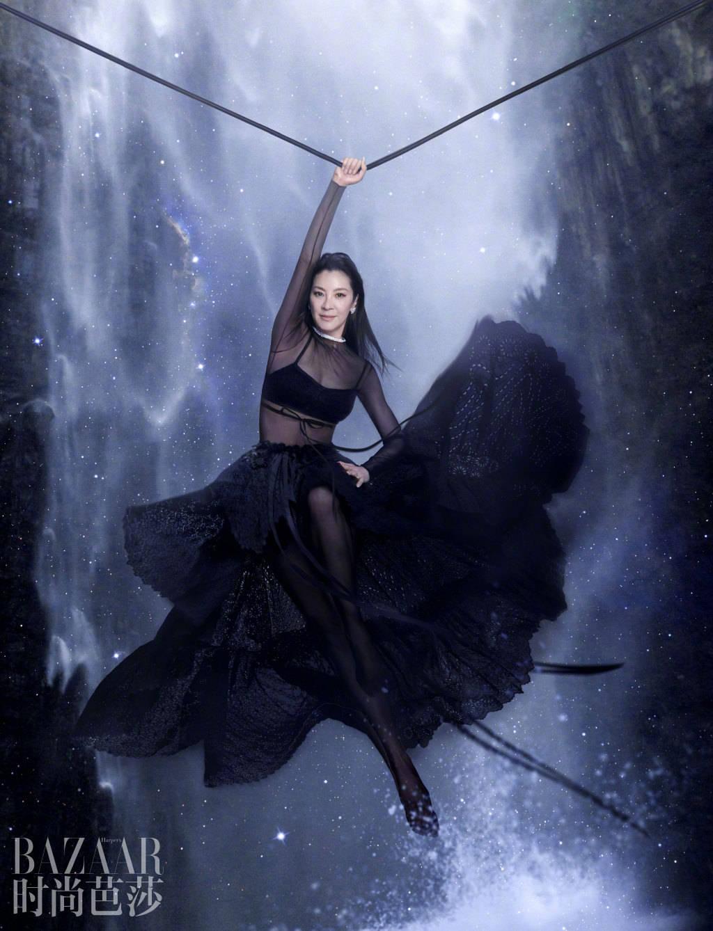 運動讓楊紫瓊身材零贅肉。