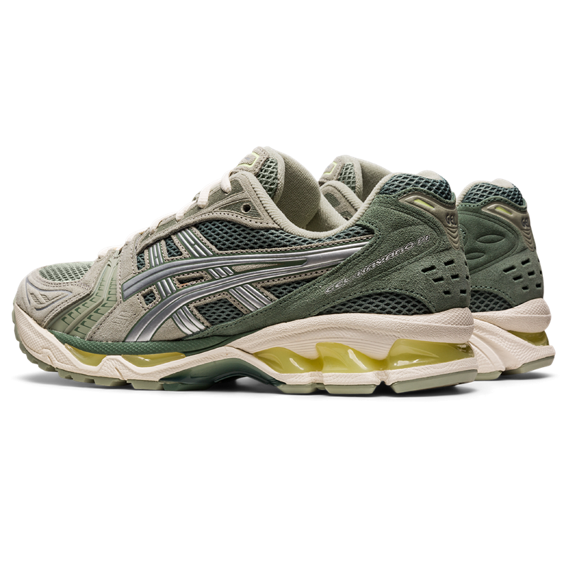 ASICS GEL-KAYANO 14，橄欖綠，4,880元。