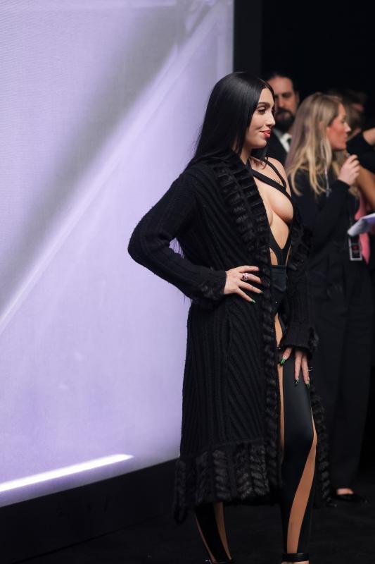 Lourdes Leon曬出火辣身體曲線。（品牌提供）