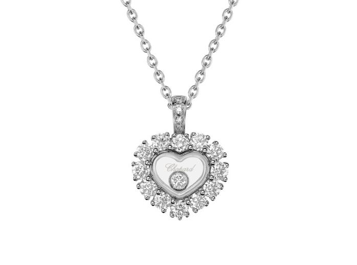 Chopard Happy Diamonds系列項鍊，18K白金鑲嵌鑽石，219,000元。