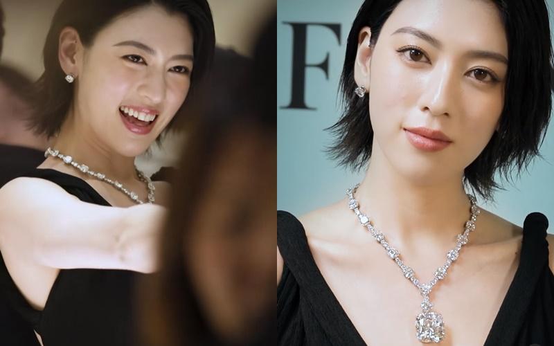 三吉彩花日前於Tiffany銀座旗艦店派對上，佩戴106克拉巨鑽項鍊。（翻攝自instagram）