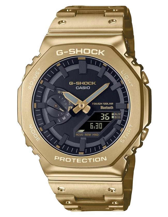 CASIO G-SHOCK 全金屬系列太陽能藍牙奢華金錶，推薦價17,000元。