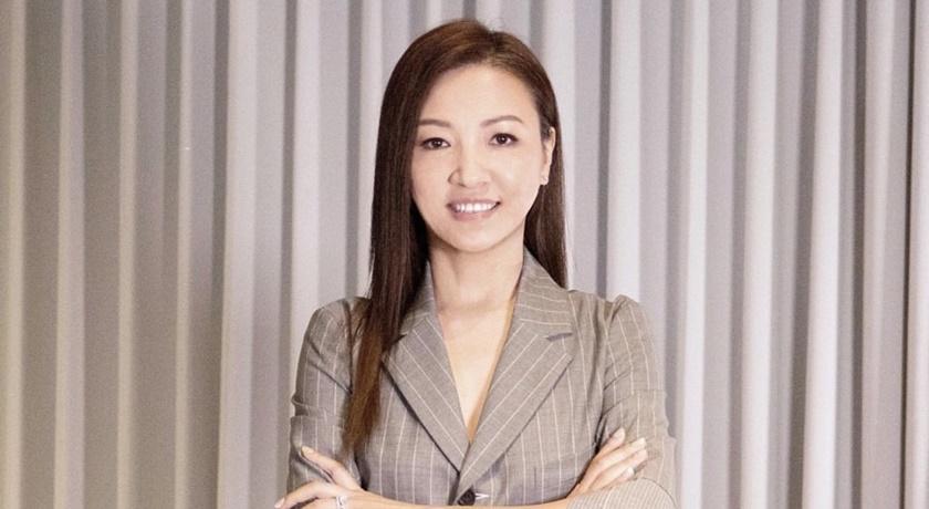 在職場行事作風嚴謹，岳啟儒因此擁有「惡魔老闆」稱號。（翻攝自instagram）
