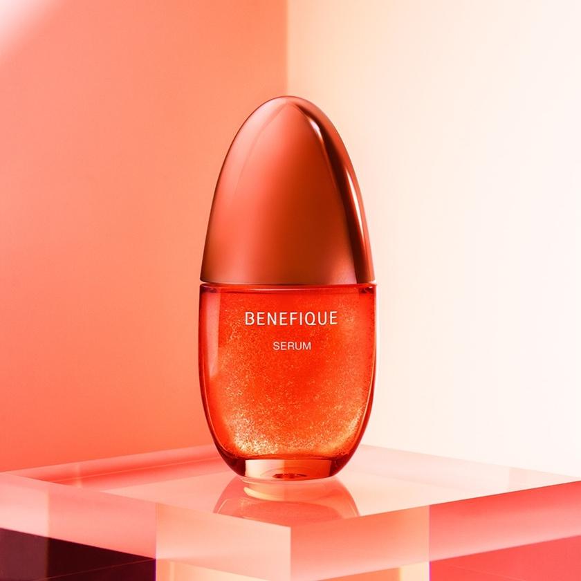 紅玉恆潤修護微晶萃，50ml，4,200元。（翻攝自benefique.official ig）