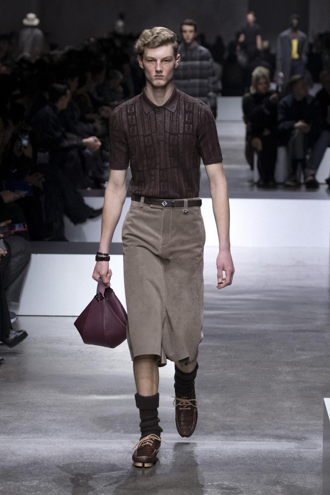 Fendi 2024男裝系列中的裙裝設計靈感來自蘇格蘭裙。