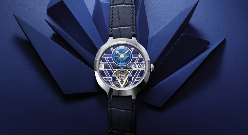 LV推全新彩繪玻璃琺瑯腕錶！絕美透視漸層藍色錶盤需100小時製成