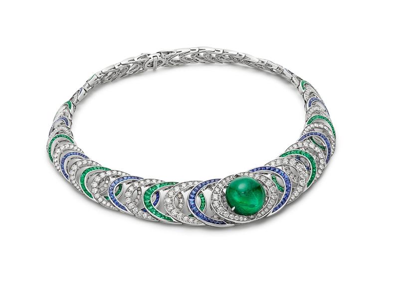 Caput Mundi Emerald世界首都祖母綠項鍊，鉑金、祖母綠、藍寶石、鑽石。（BULGARI提供）
