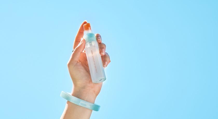 ORBIS透妍定妝噴霧，50ml，550元。