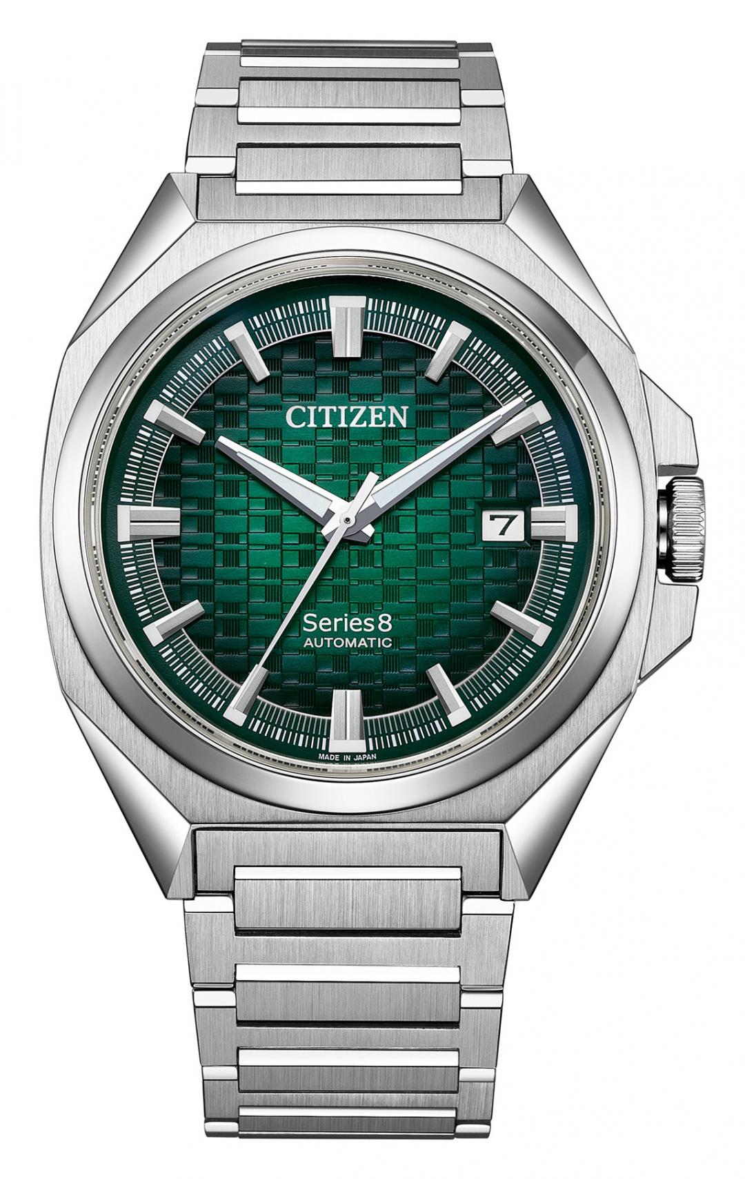 CITIZEN Series 8 831機械腕錶綠色款，41,800元。