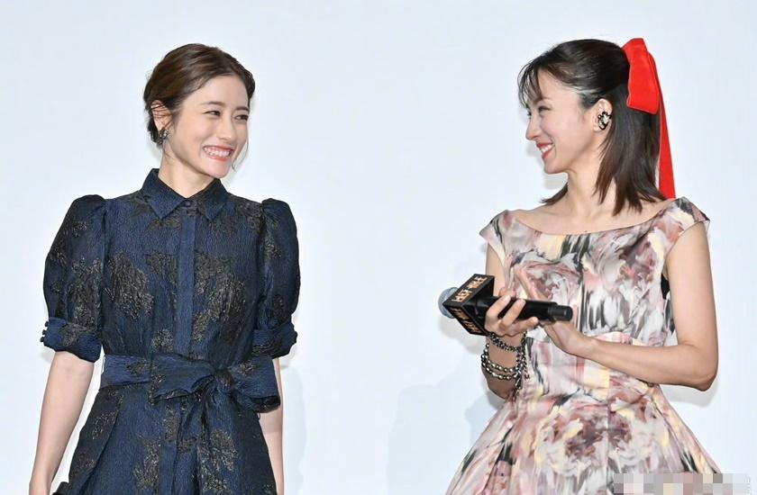 石原聰美、滿島光同框被譽為是最美畫面。