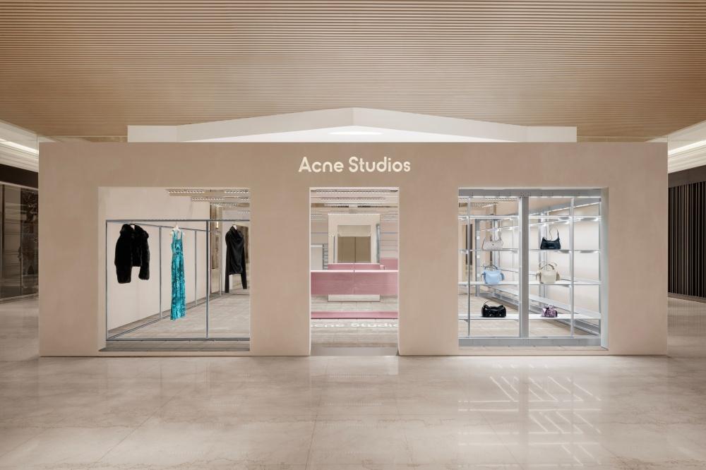 Acne Studios台灣二店選在台北微風南山一樓開設。（品牌提供）