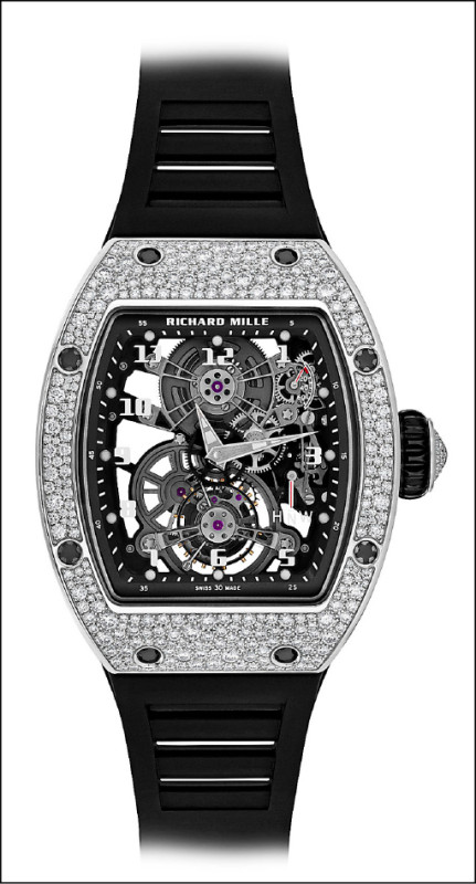 RICHARD MILLE RM 17-01雪花鑲嵌陀飛輪腕錶，白金鑲鑽錶殼，尺寸31.25×29.45mm，防水深度50米，價格店洽。