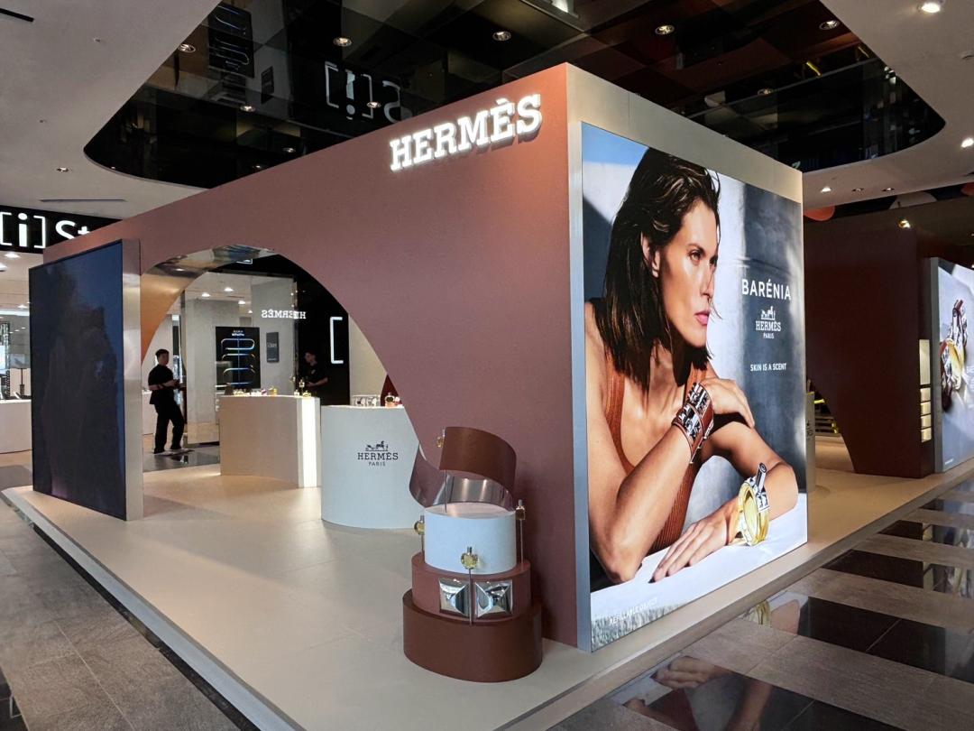 Hermès Barénia香水快閃店」即日起至9月24 日台北新光三越信義A11館1F登場。