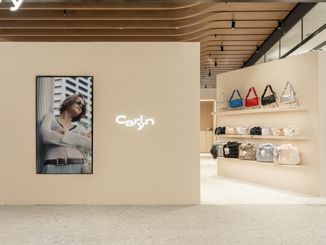 CARLYN台灣首間旗艦店將韓國本店風格移植台灣。