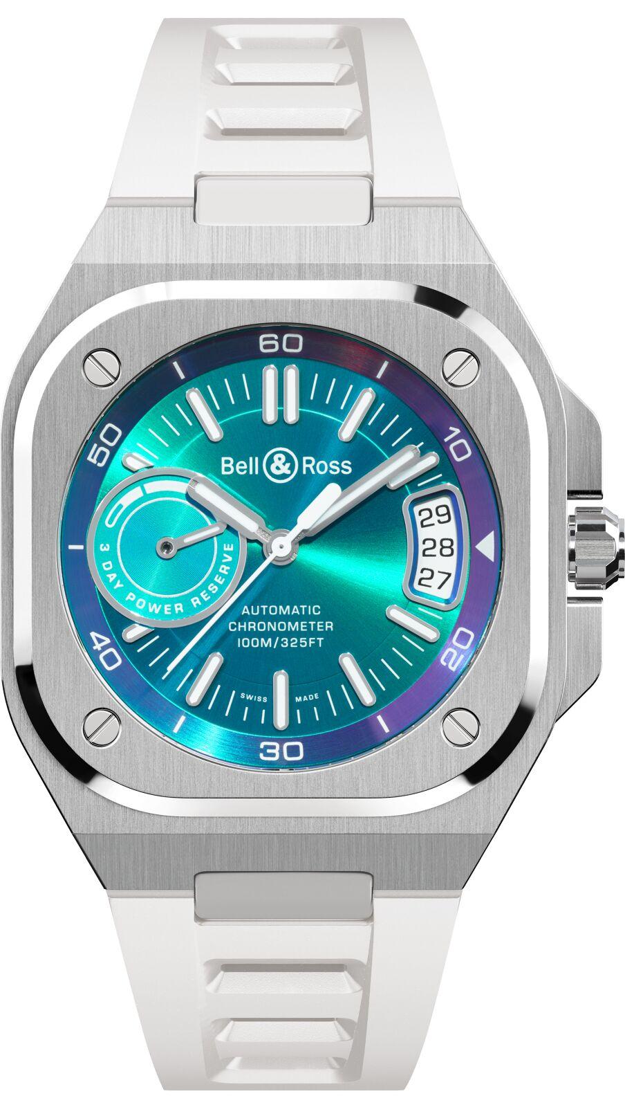 Bell & Ross BR-X5 Iridescent腕錶，搭配白色橡膠錶帶，293,000元。