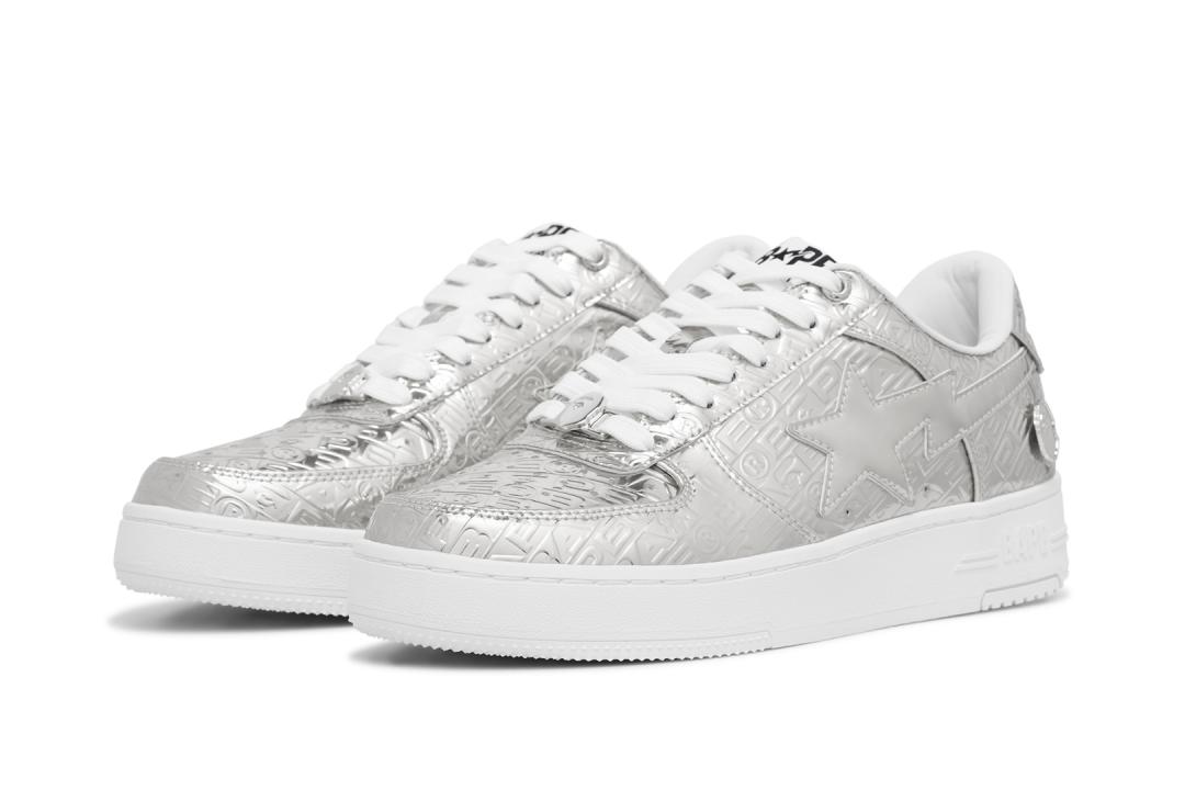 BAPE STA™銀色，售價NT$7,999元。