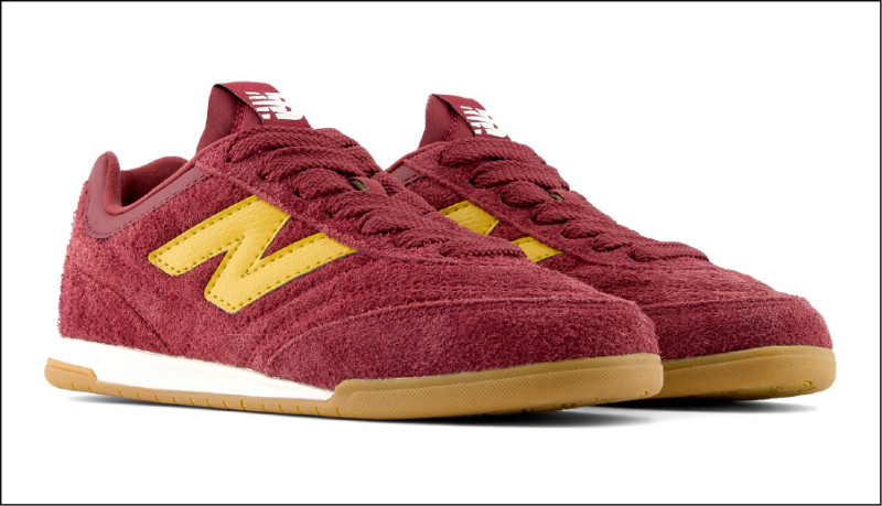 New Balance RC42，3,280元。