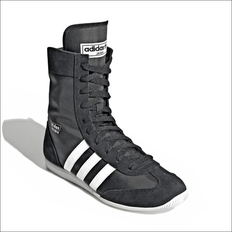 adidas Originals JAPAN H W，4,290元。