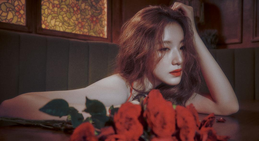 舒華百萬辣照花絮比正片精彩！西裝只是一片布　粉絲驚：以為沒穿衣服