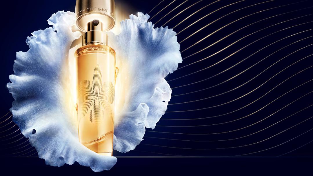 Guerlain 蘭鑽極萃氧生金萃油，30ml／13,500元。