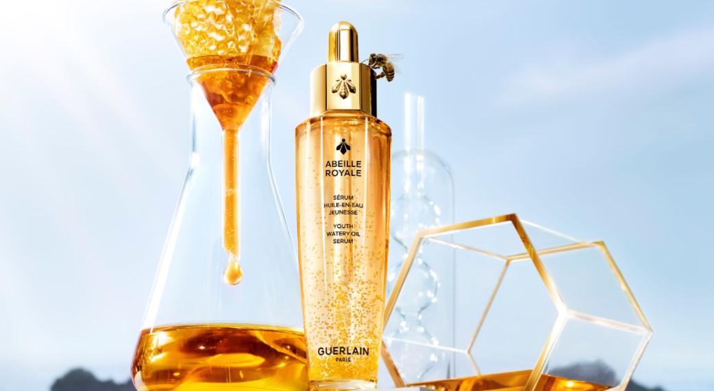 嬌蘭平衡油精華配方再進化！蜂王乳結合黑蜂蜂蜜 全面解鎖透亮肌膚