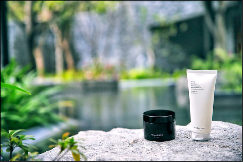  Jo Malone London攜手星野集團虹夕諾雅，推出期間限定住房專案，藉由香氛與溫泉療癒身心。（Jo Malone London提供）