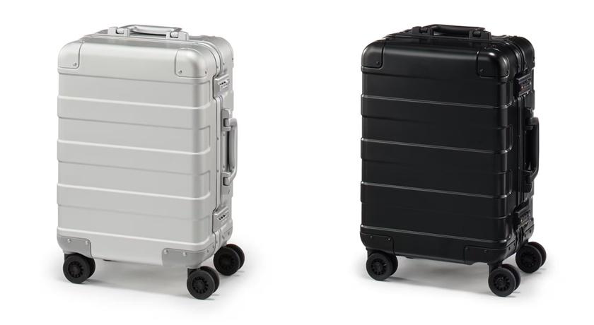 有黑色與銀色兩款，尺寸為34L，售價15,000元；60L，售價19,000元，全台限量僅50只。