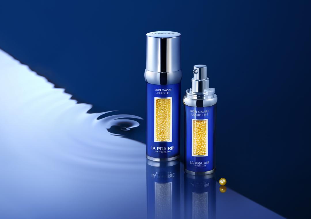 LA PRAIRIE萊珀妮魚子美顏反重力精華50ml/26,000元; 30ml/17,500元。