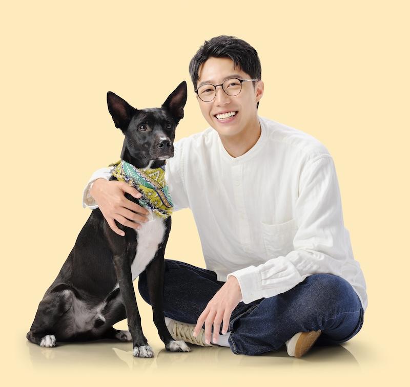 蔡凡熙帶著愛犬Amo一起參與公益。