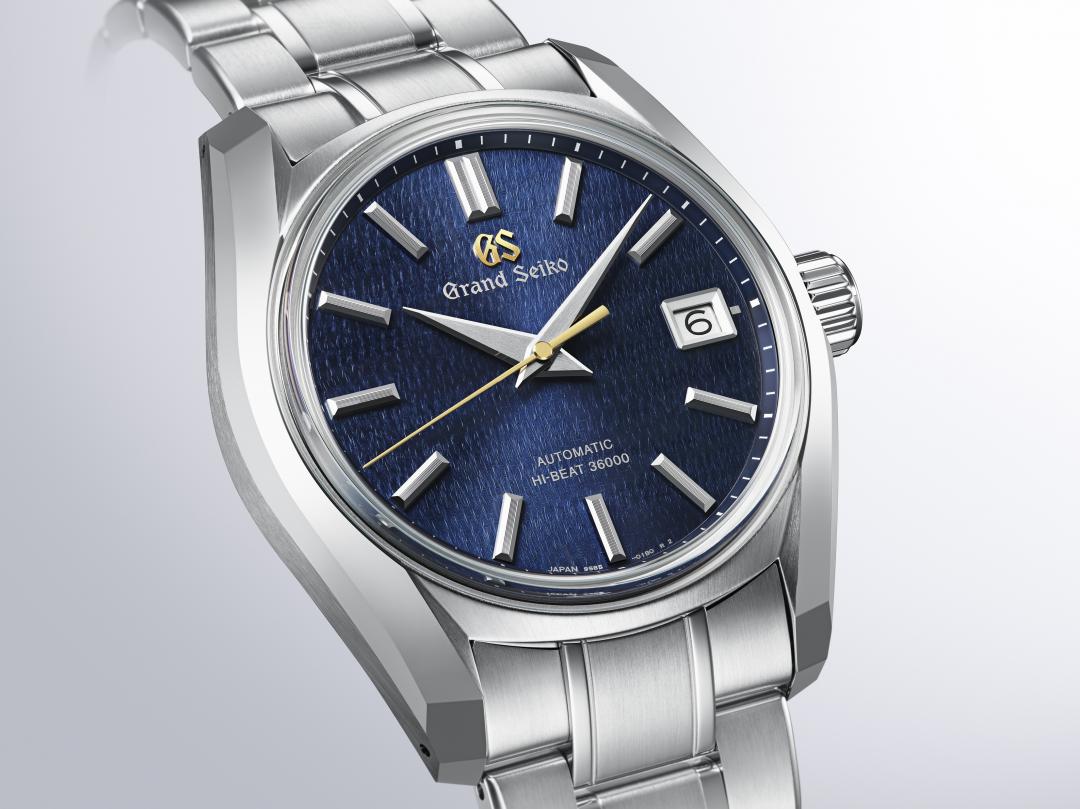 Grand Seiko「秋分」SBGH353錶款，208,000元。