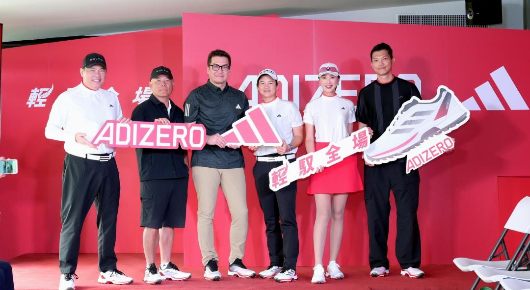 （左起）曾國城、巫啓賢、adidas Golf亞洲區副總裁Tomo Bystedt、曾雅妮、王靜瑩。