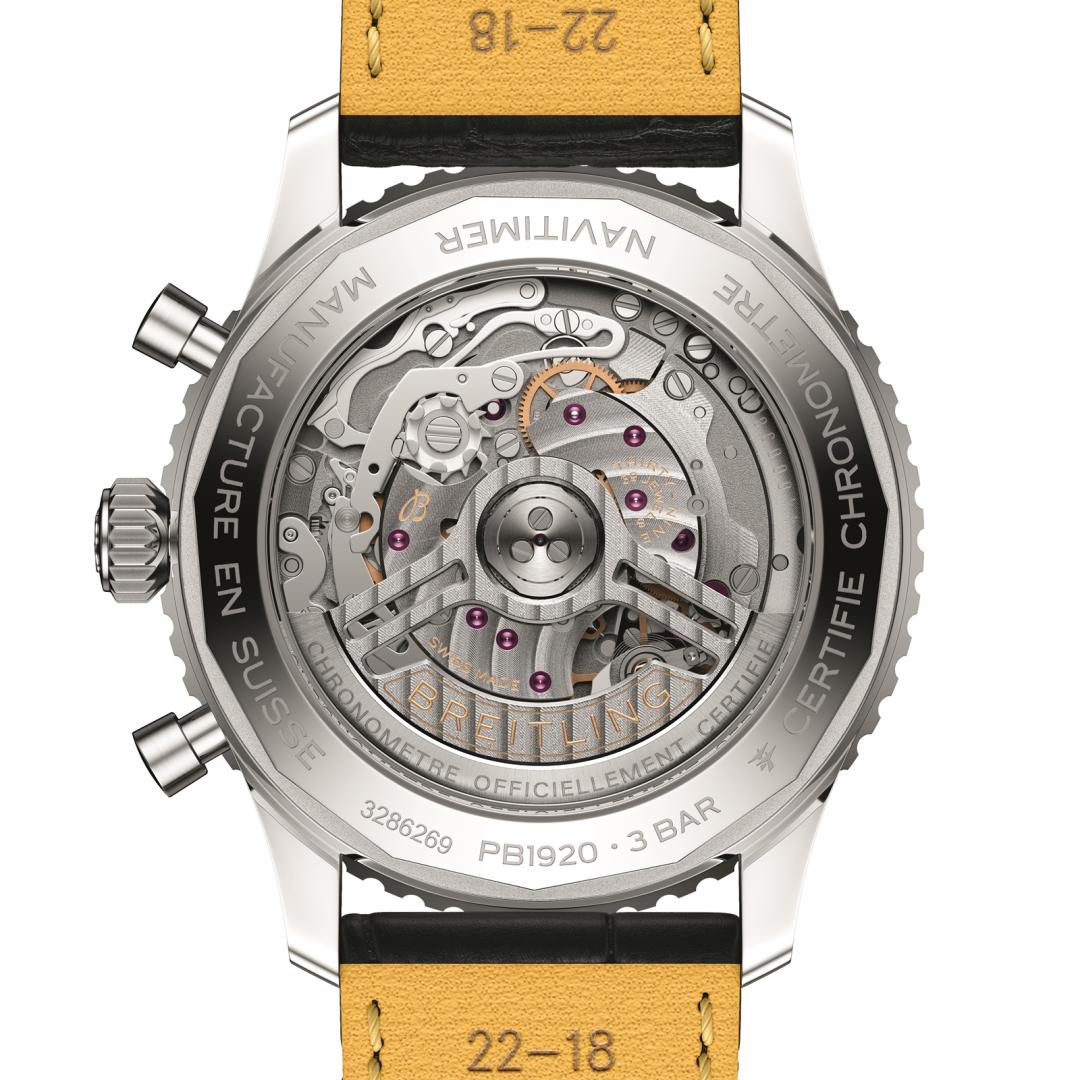 後底蓋設計為透明，可欣賞機芯運作。（Breitling提供）
