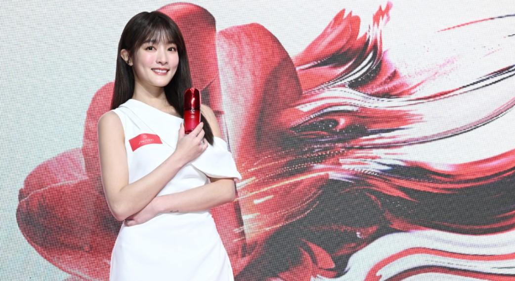 資生堂小紅瓶修護再升級 王淨自豪容光煥發 秘密來自珍稀山茶花