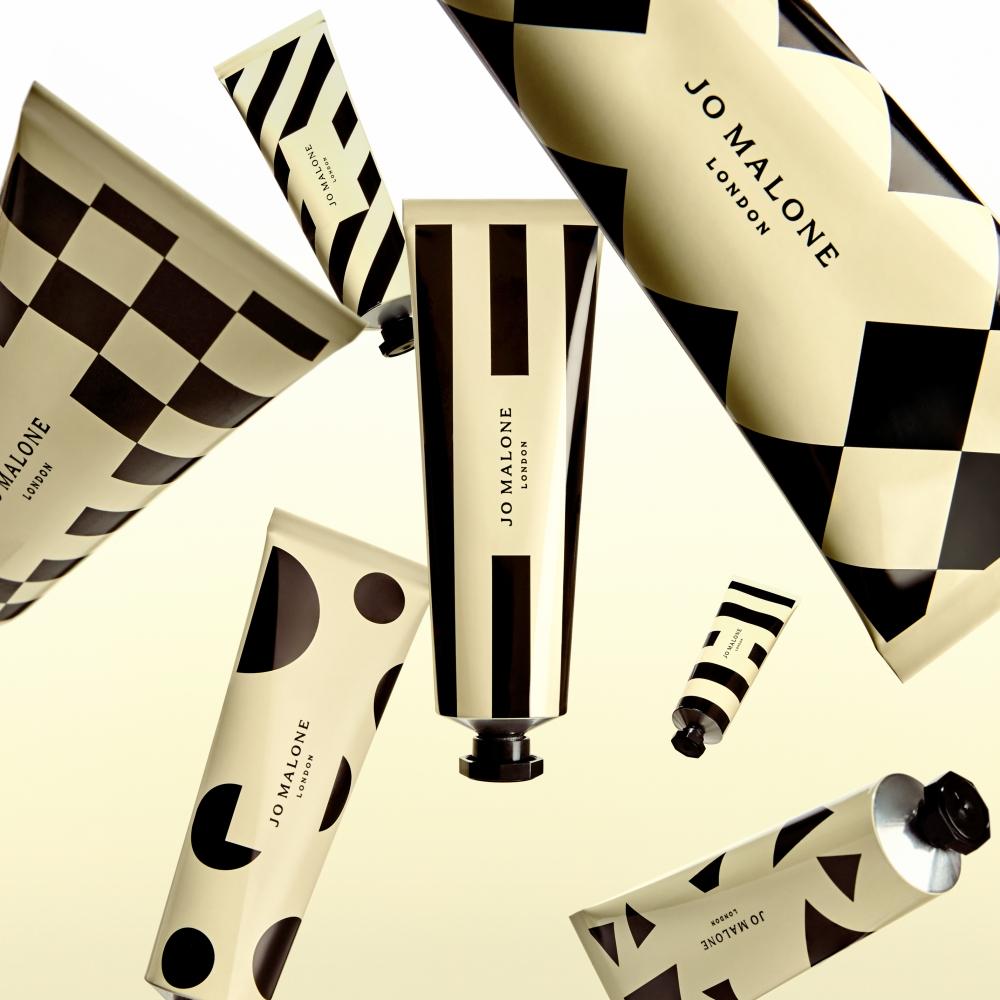 Jo Malone London經典香氛護手霜，以POP ART普普藝術為靈感，為7款護手霜注入時尚新靈魂。
