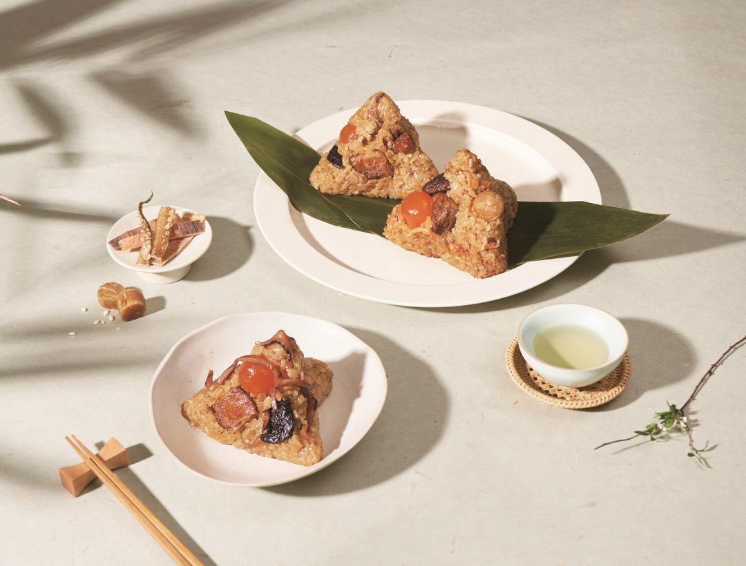台北美福大飯店美福海味雙饗粽禮，推薦價999元。