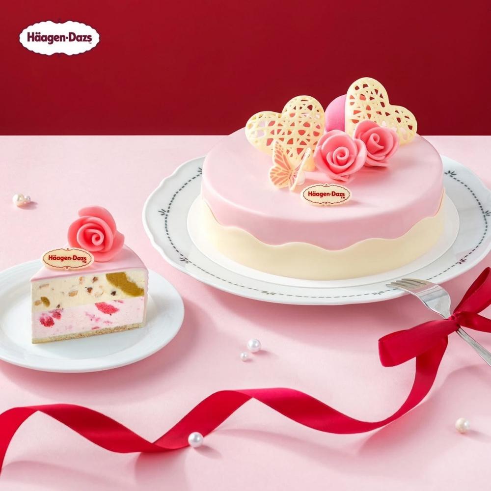 Häagen-Dazs玫瑰心語10吋，推薦價2,880元。