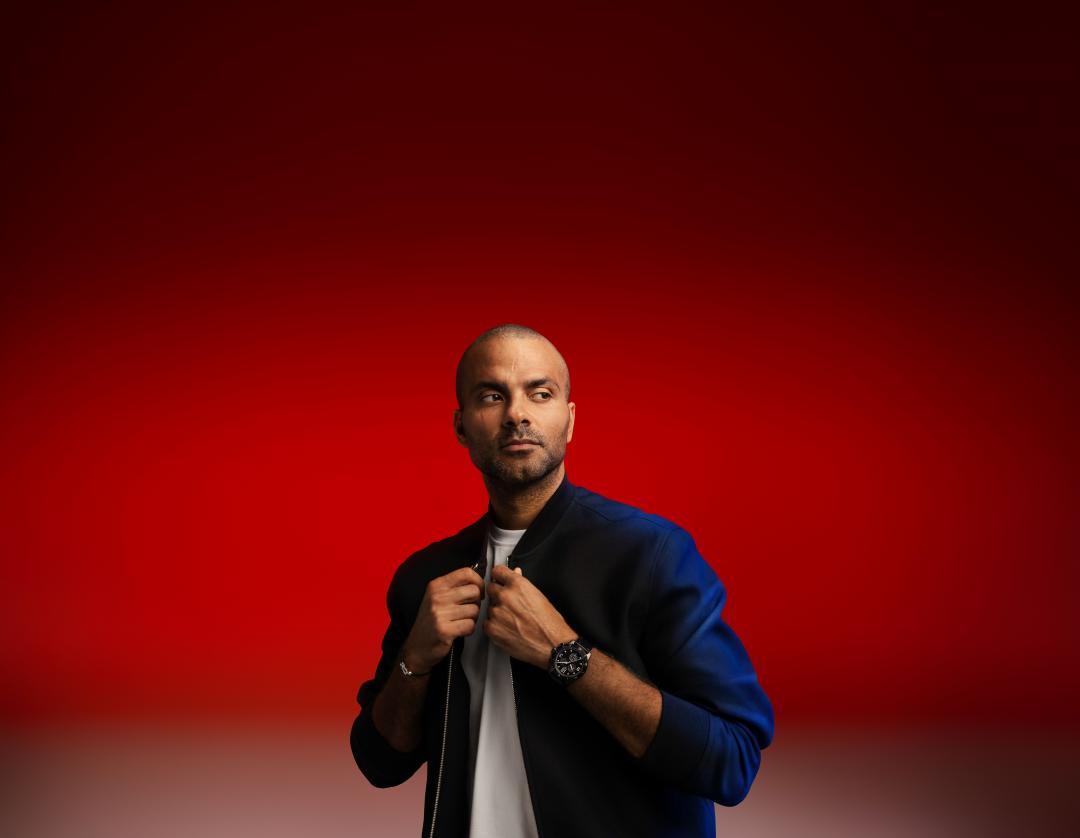 籃球明星東尼·帕克（Tony Parker）佩戴全新NBA聯名錶。