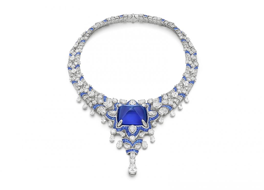 BVLGARI Polychroma系列Bvlgari Cosmic Vault頂級藍寶石與鑽石項鍊。（BVLGARI提供）