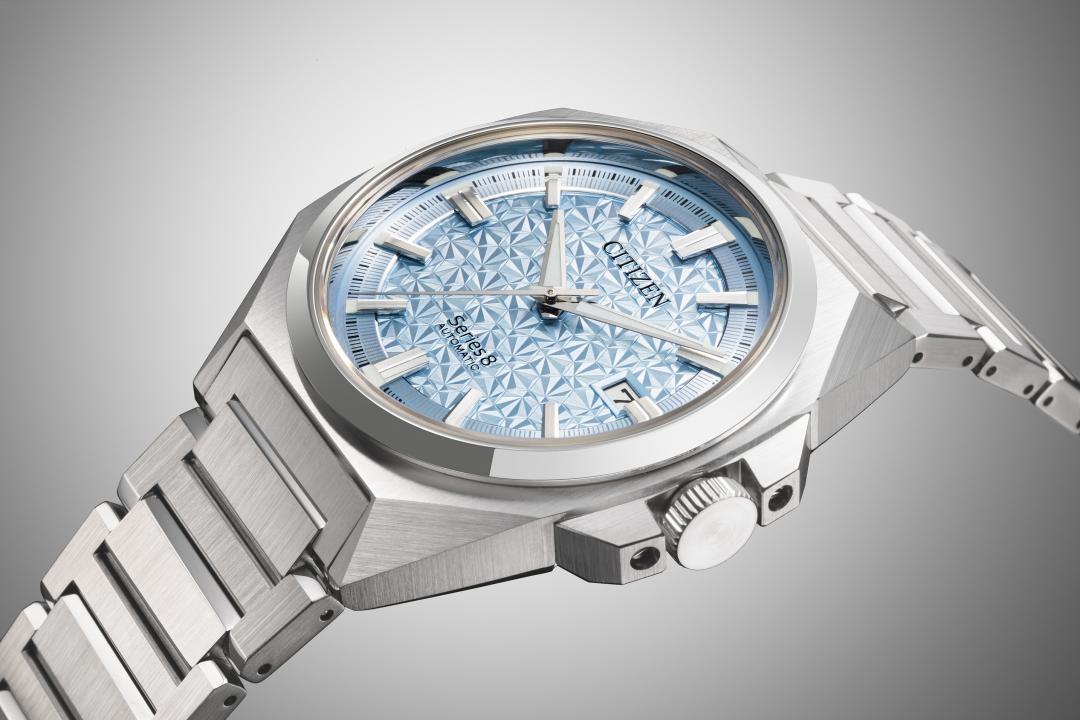 CITIZEN NB6051-59L腕錶，41,800元，台灣限量25只，預計六月上市。